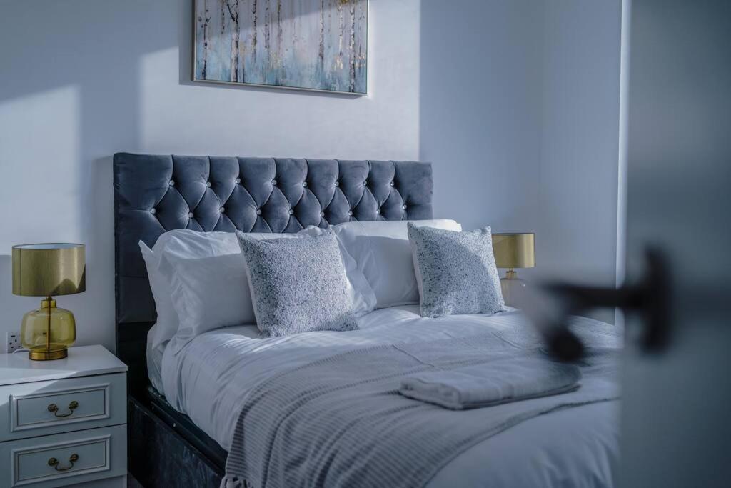 Stunning 2-Bed Premium Apartment - Free Wi-Fi Preston  Esterno foto